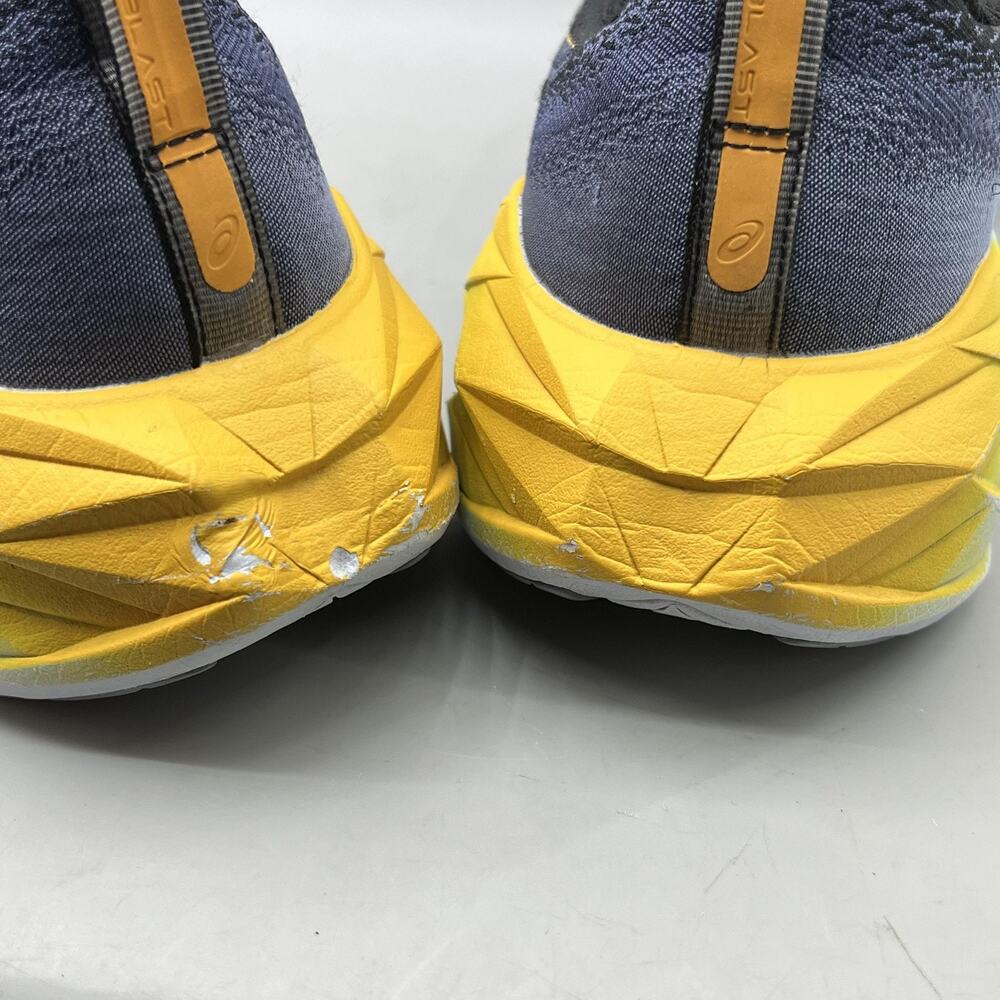 ASICS Novablast 4 Running Shoes Men Size 9 Black Yellow Comfort Cushion Sneakers - Picture 9 of 10